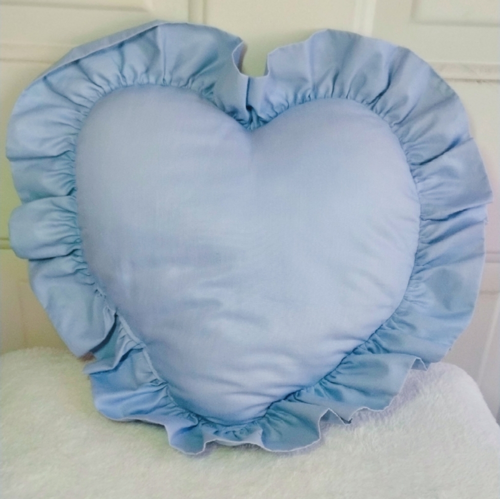 Heart-Shaped Ruffled Pillow - Picture 3 of 3